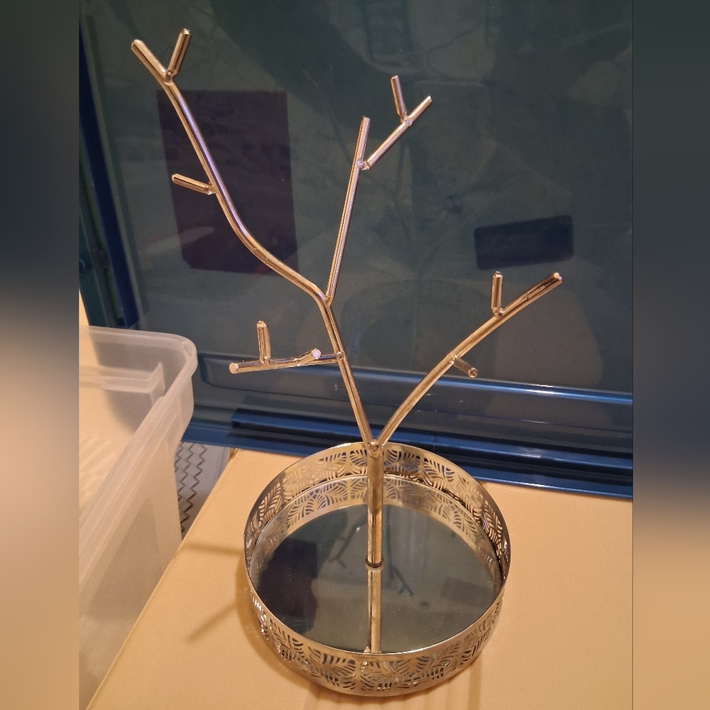 Gold Metal Jewelry Tree Stand